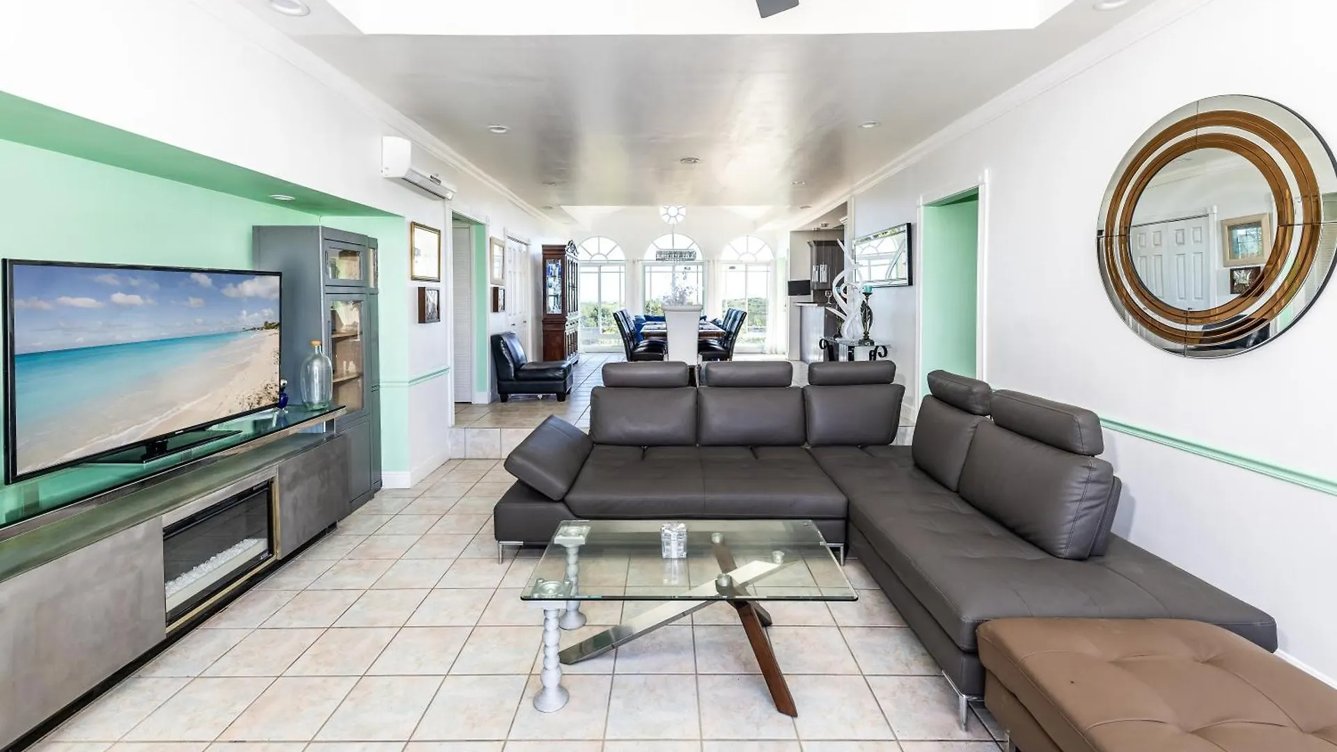 Waterside Home, Shaded Whirlpool Spa, Outdoor Dining, Smart Tv, Amazon Prime Five Cays Settlement Ferienhaus