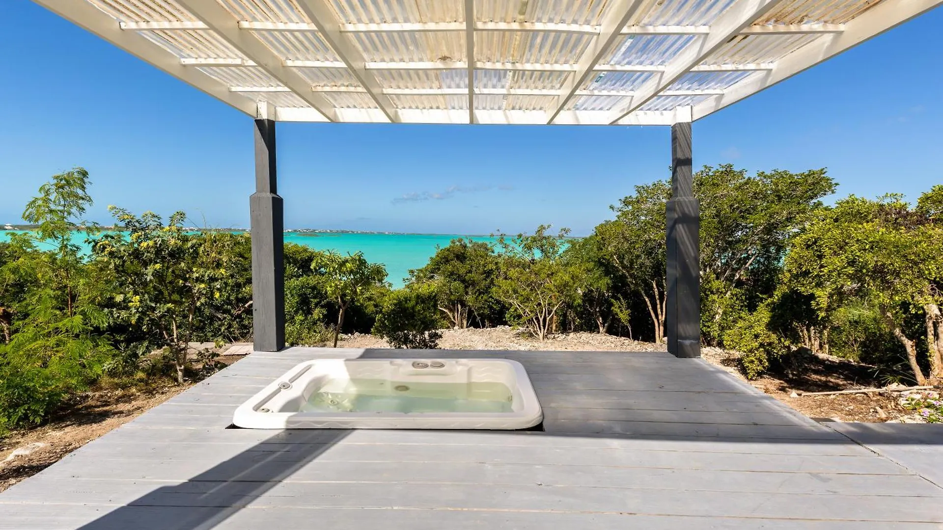Ferienhaus Waterside Home, Shaded Whirlpool Spa, Outdoor Dining, Smart Tv, Amazon Prime Five Cays Settlement