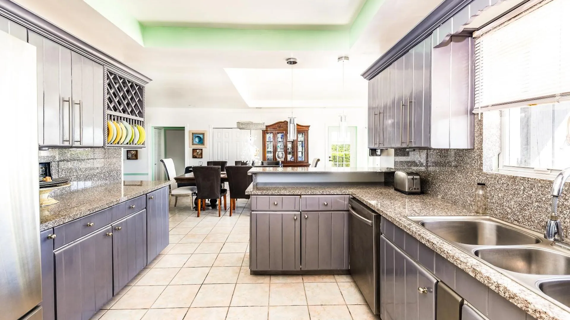 Waterside Home, Shaded Whirlpool Spa, Outdoor Dining, Smart Tv, Amazon Prime Five Cays Settlement Ferienhaus